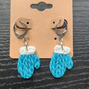 Winter Mitten Clay Earrings